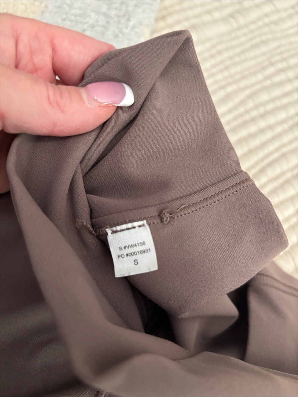 Vuori leggings with pockets 25” - Picture 3 of 4